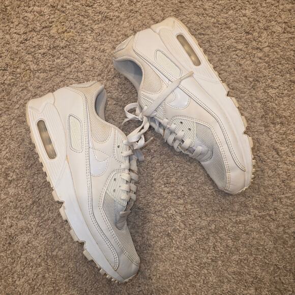 Nike Air Max 90 sneakers in‎ classic white colorway sz 9.5 main image 4
